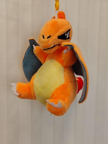 Plyšový prívesok pokémon charizard krídla plameň, 
