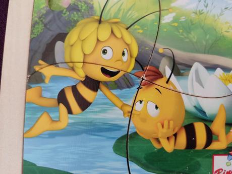 Rozne drevene hracky, 