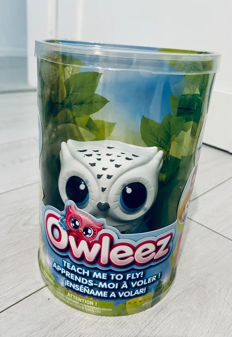 Owleez interaktivna lietajuca sova biela, 