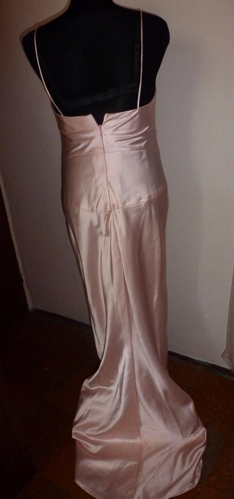 Spoločenské šaty, m