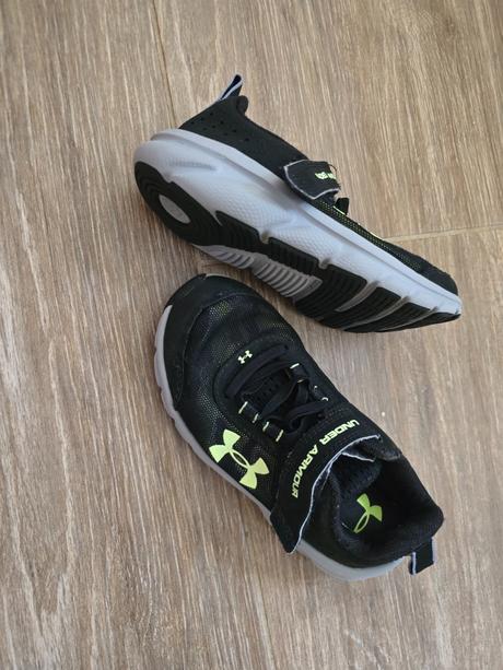 Botasky č.30, under armour,30