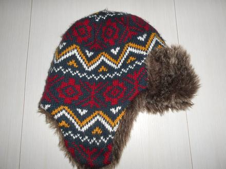 Ušianka s kožušinou na vek 9 - 13, f&f,140