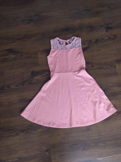 Neonove saty s krajkou146/152, cubus,146