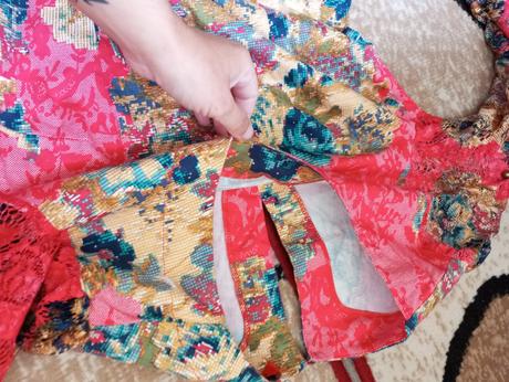 Kvetinové šaty 46, 146