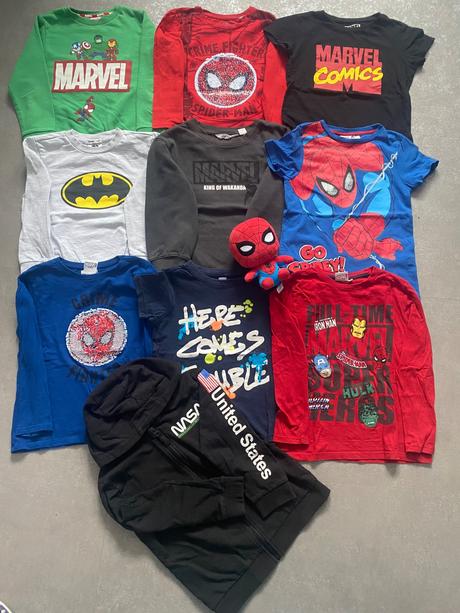 Chlapčenské mikiny a tričká veľ. 122, 122