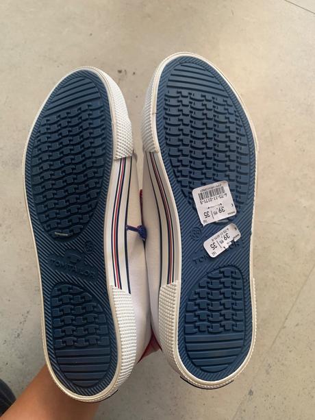 Nove znackove topanocky, tom tailor,35