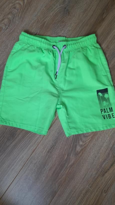 Plavky- šortky, 152