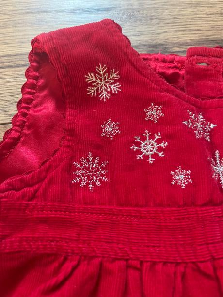Vianočné šaty 9-12m, 86