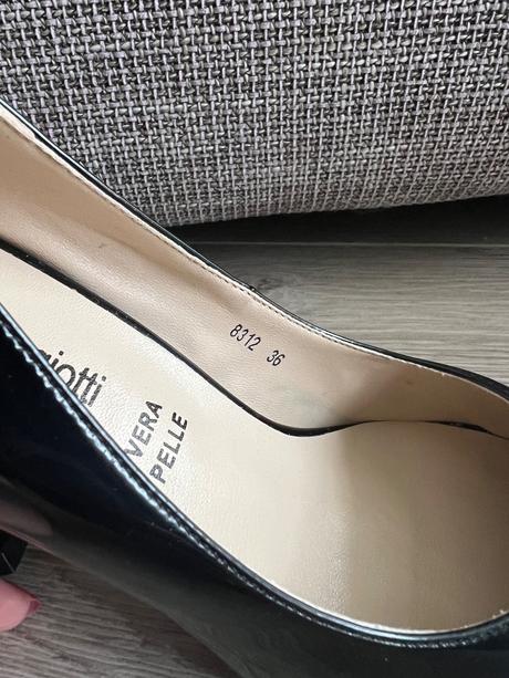 Luxusne lodičky laura biagotti, veľkosť 36, 36