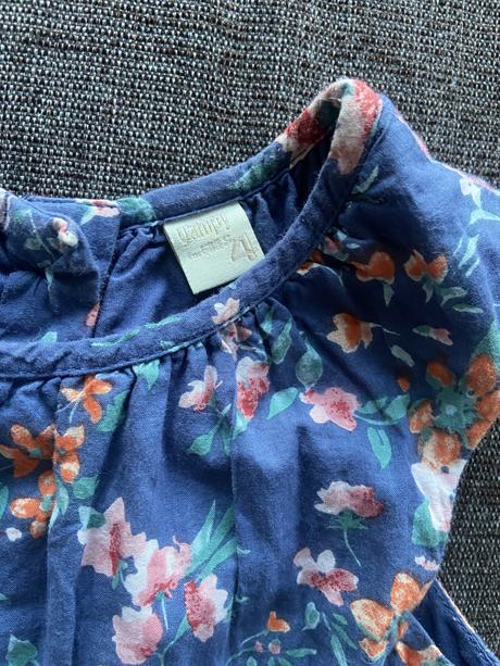 Spoločenské šaty yampy, 104