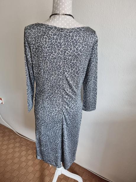 Sivo strieborne saty 40, 40