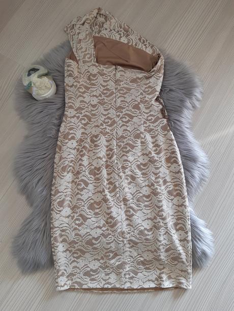 Šaty s čipkou, veľkosť 36/38, 36