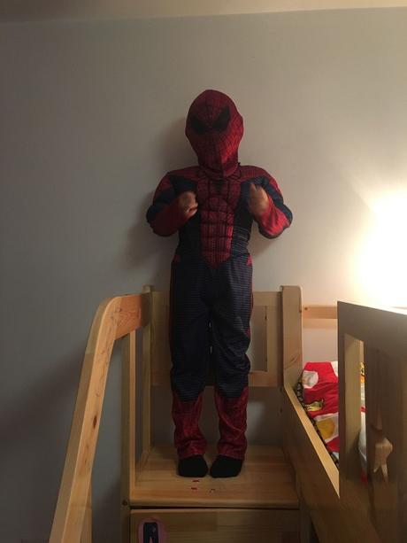 Kostým spiderman detský ihned k odberu viacero veľ,