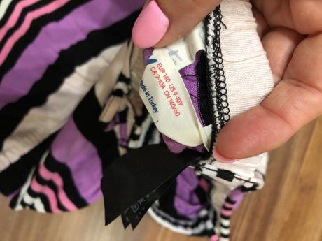 Tricko a overal, 122–134