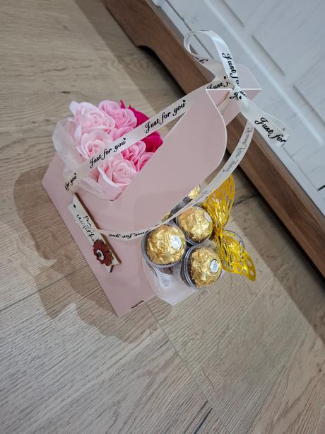 Pre pani učiteľku, 