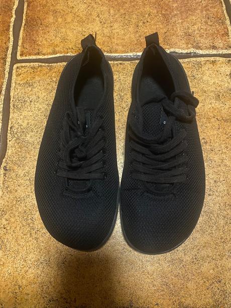 Groudies barefoot, 39