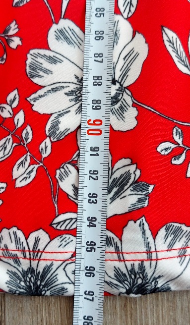 Červené kvetinové šaty taifun, m