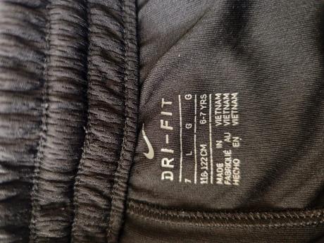 Sportove kratasy, nike,116