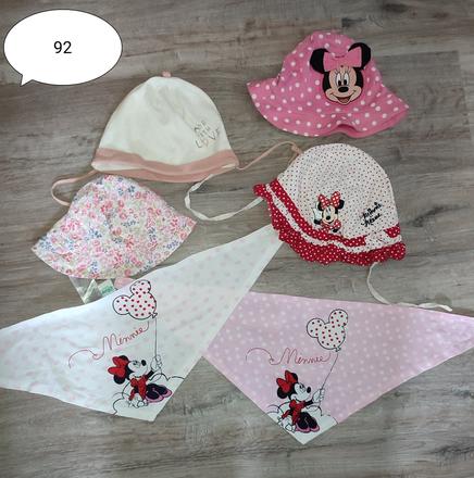 Letné klobúčiky, 92