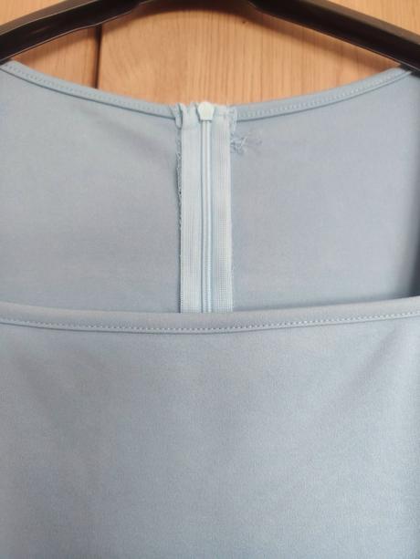 Krasne spolocenske saty s perlickami l a xl, l / xl