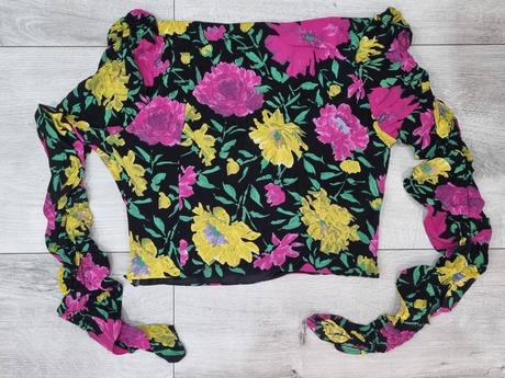 Crop top s nariasenými dlhými rukávmi č.m, zara,m