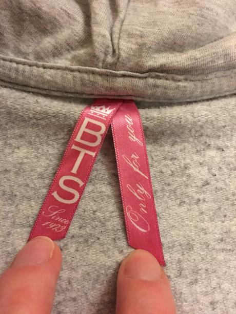 Seda dievcenska mikina zn.bts, 104