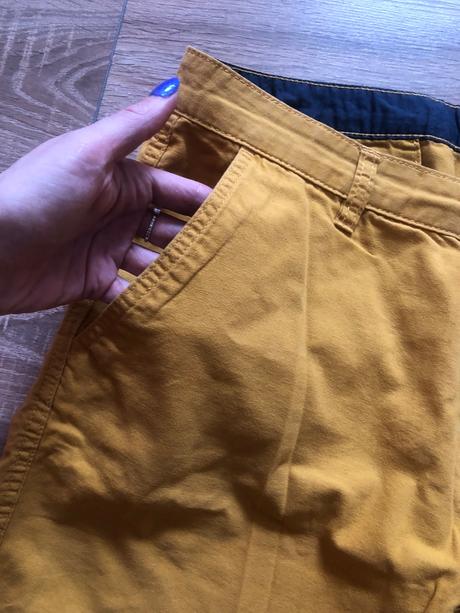 Elegantne šortky, piazza italia,l