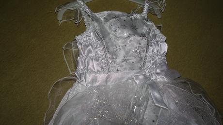 Kostymcek pre anjelika od matalan, 