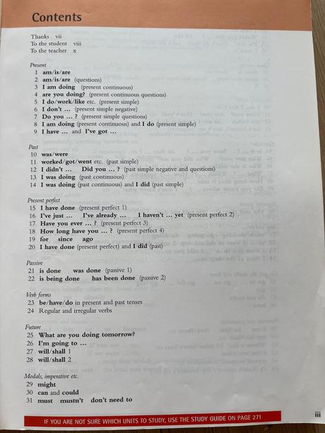 Essential grammar in use,