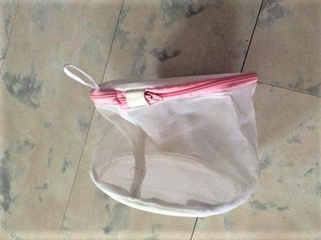 Sieťka na pranie podprseniek,