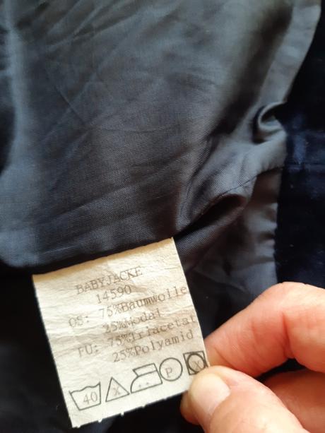 Slavnostný kompletik pre najmenších, 74