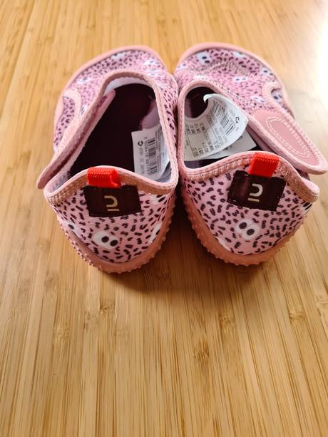 Cvičky/ papučky decathlon, domyos,25