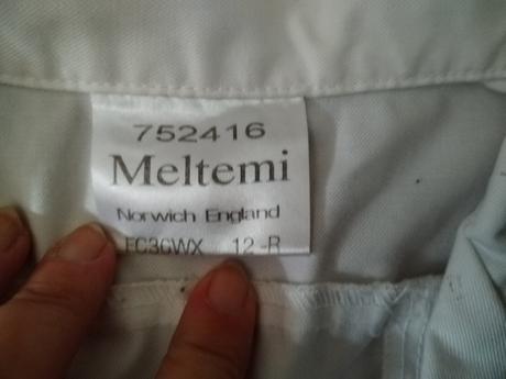 3 zdravotnícke bluzy, 40