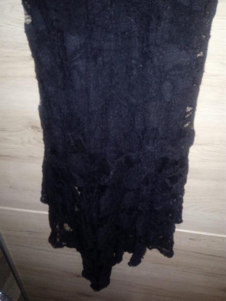 Vecerne spolocenske saty, 38