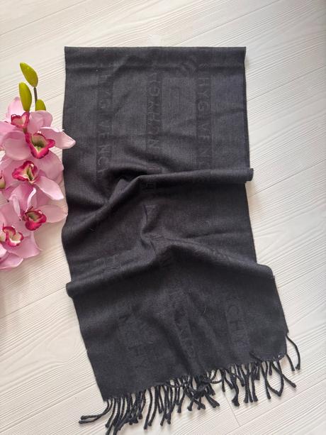 Givenchy - vlnený unisex šál, 