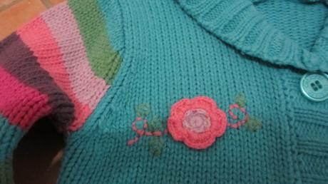 Farebný svetrík, cherokee,86