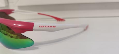 Športové slnečné okuliare, 