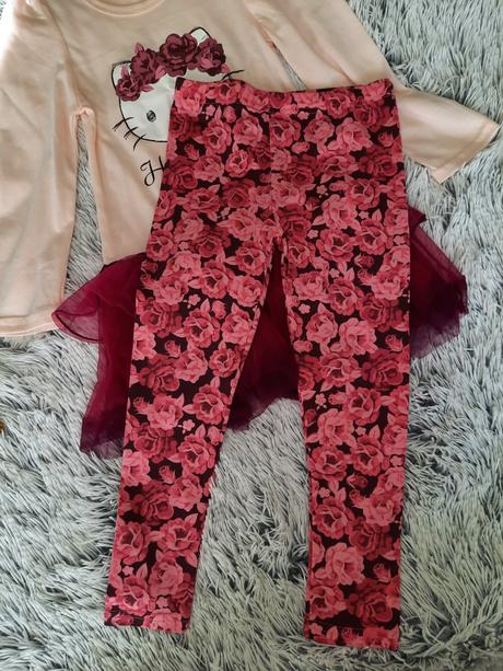Kompletik kvietkovany - hello kitty, sanrio,116