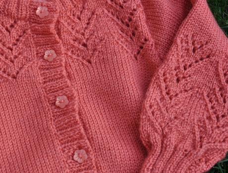 Ručná práca - marhuľkový sveter, 104