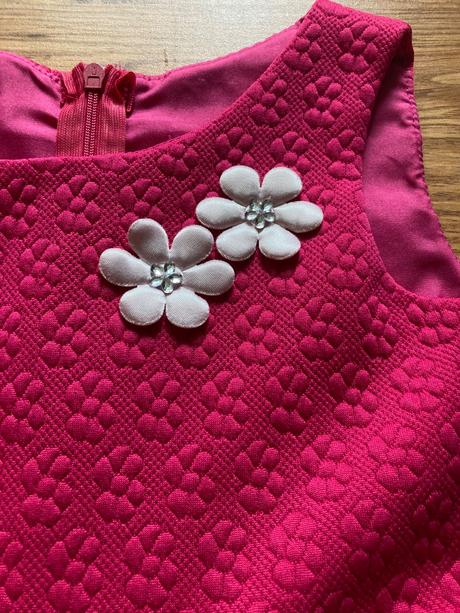 Detske slavnostne saty, 116