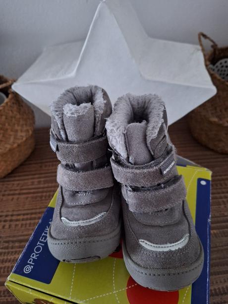 Zimné topánky protetika veľkosť 22, protetika,22