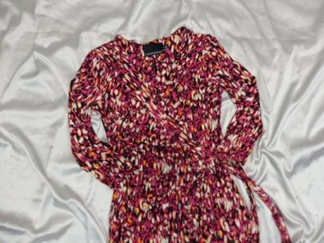 Kvalitné úpletové šaty, xs