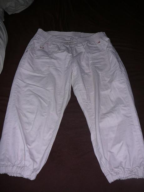 Pohodlne tristvrtaky, cherokee,44