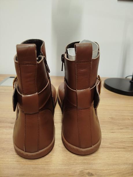 Shapen barefoot členkové čižmy divine brown, 40