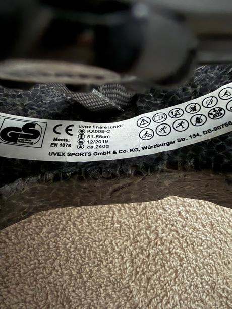 Detska cyklisticka prilba uvex 51-55cm, s