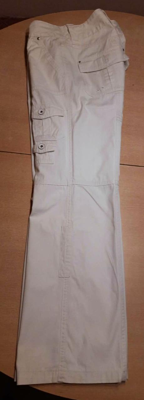 Predám biele rifle veľ.40, l