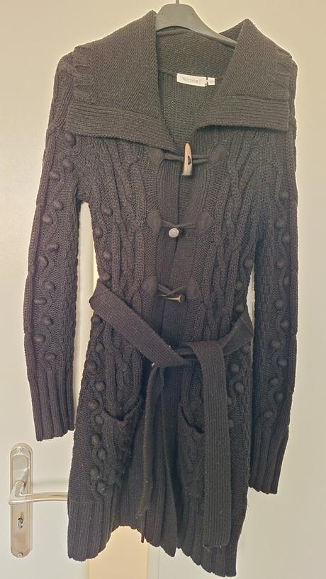 Dlhý hrubý sveter, c&a,xs