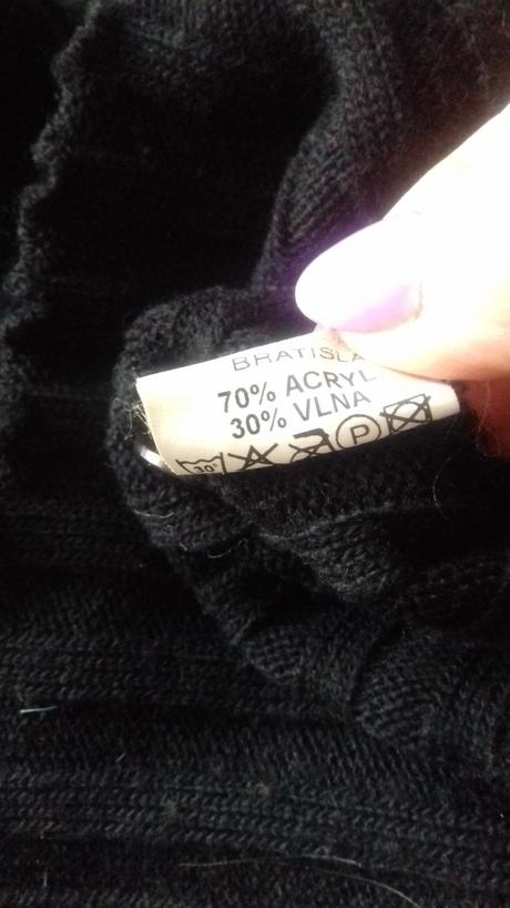 Dámsky čierny sveter, s
