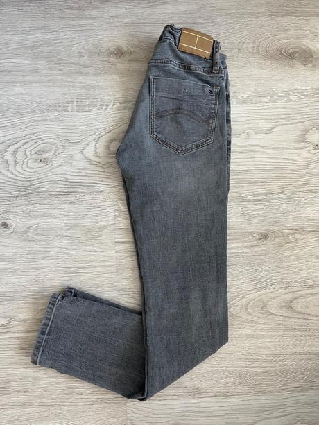 Rifle, tommy hilfiger,152