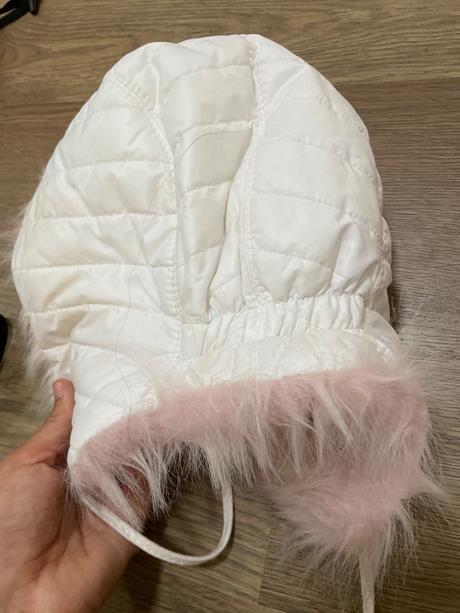 Čiapka s kozusinkou, broel,110